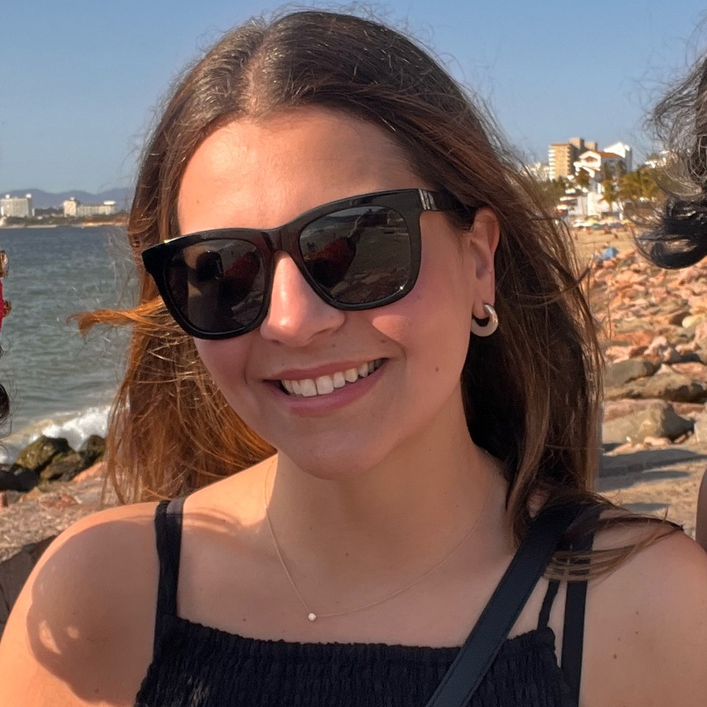 Meet your Posher, Marina